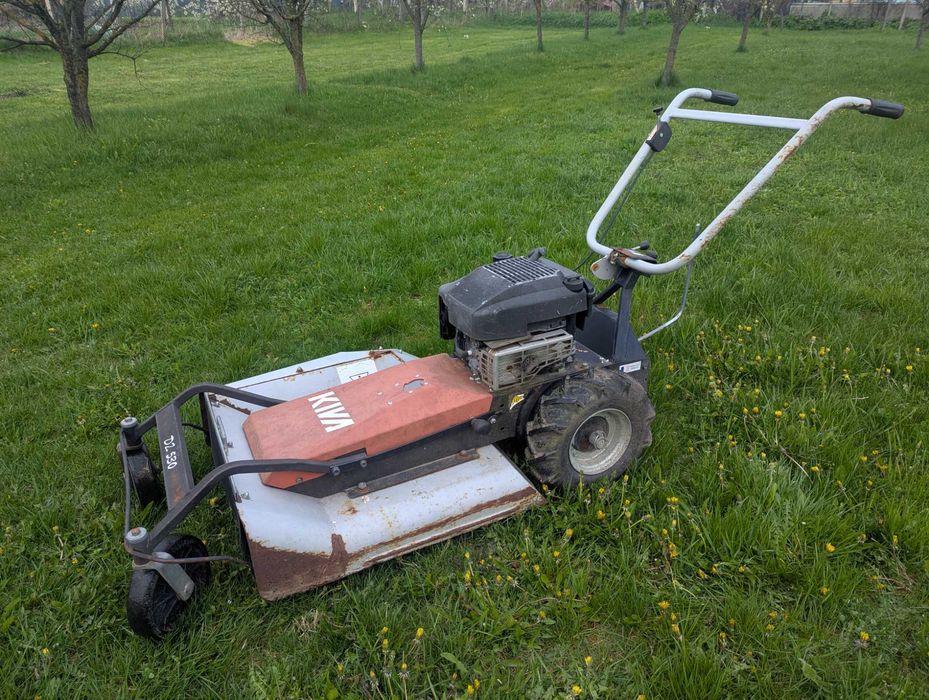 Masina de tuns iarba inalta Kiva, utilitara mixta