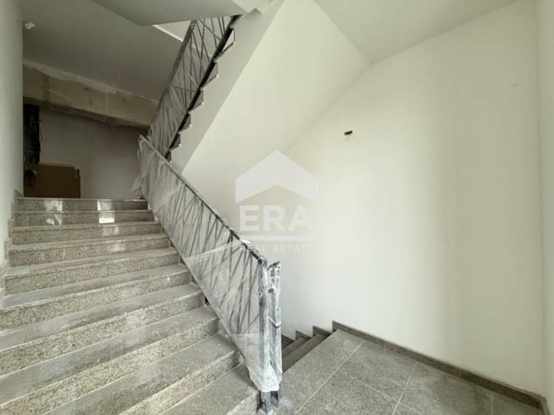 Продава се Тристаен апартамент в София, Кръстова вада - 123 кв.м за 1530 €/кв.м - Снимка #6