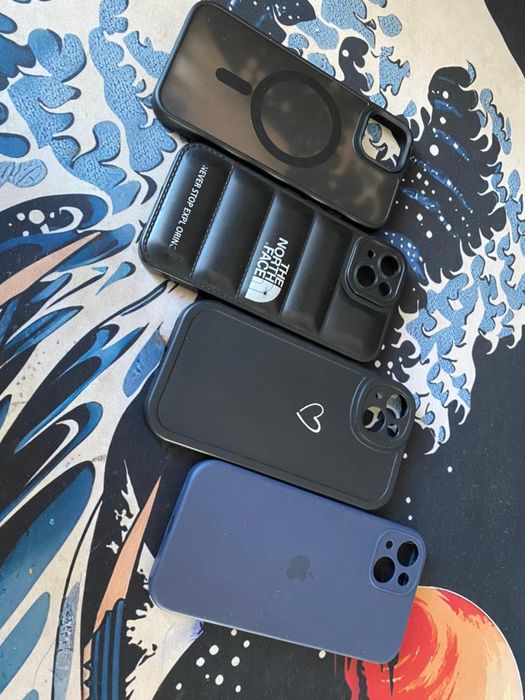 Продам Iphone 13 128g