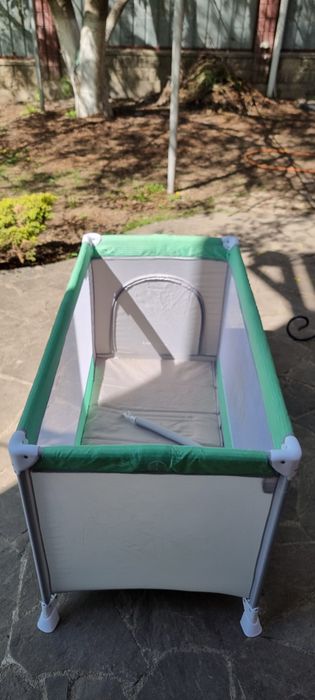 Продам переносной складной манеж