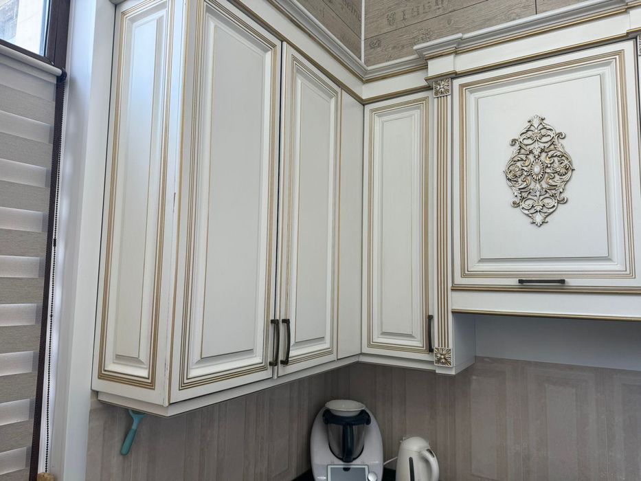 Продаю кухню с прихожей