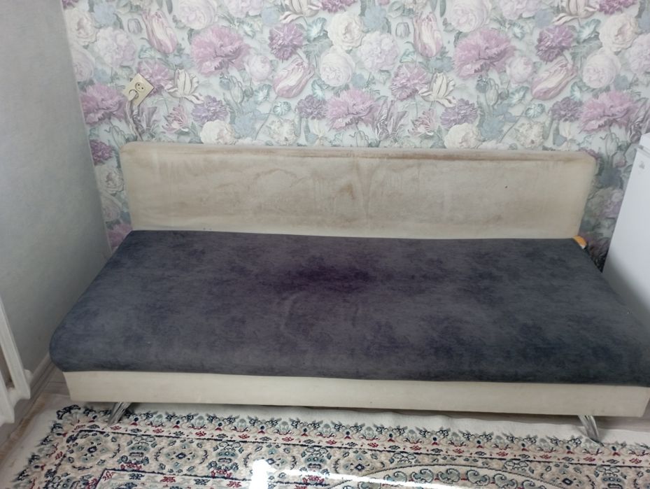 Диван для гостинной,зала