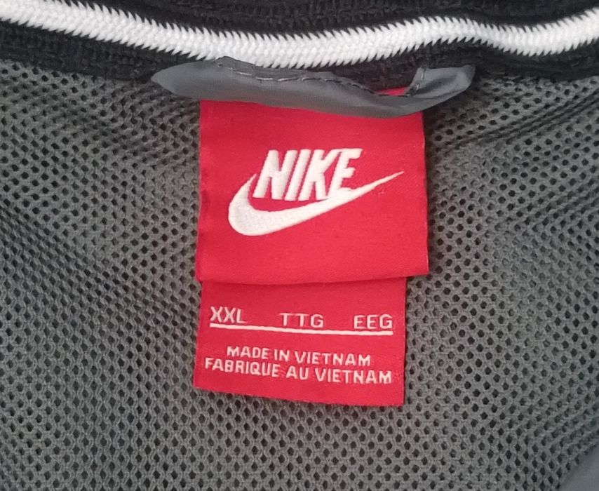 Nike Windrunner Jacket оригинално яке 2XL Найк спорт ветровка горно