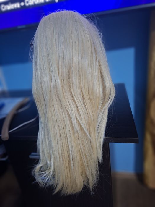 Peruca blonda din par natural 100% + suport CADOU
