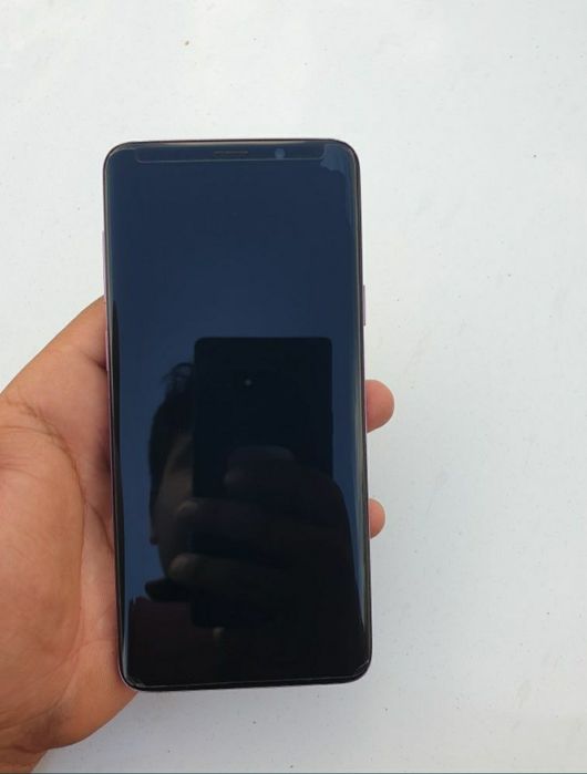 Samsung S9+ 8/256 srochna sotiladi