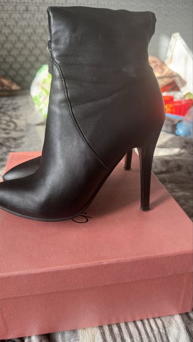 Продам обувь все в хорошем состоянии