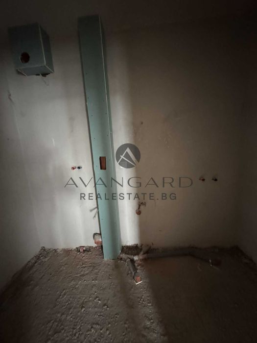 Продава се Тристаен апартамент в Пловдив, Кършияка - 274 кв.м за 929 €/кв.м - Снимка #9
