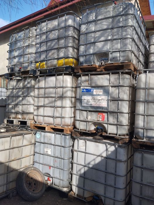 Bazin 1000 de litri ibc