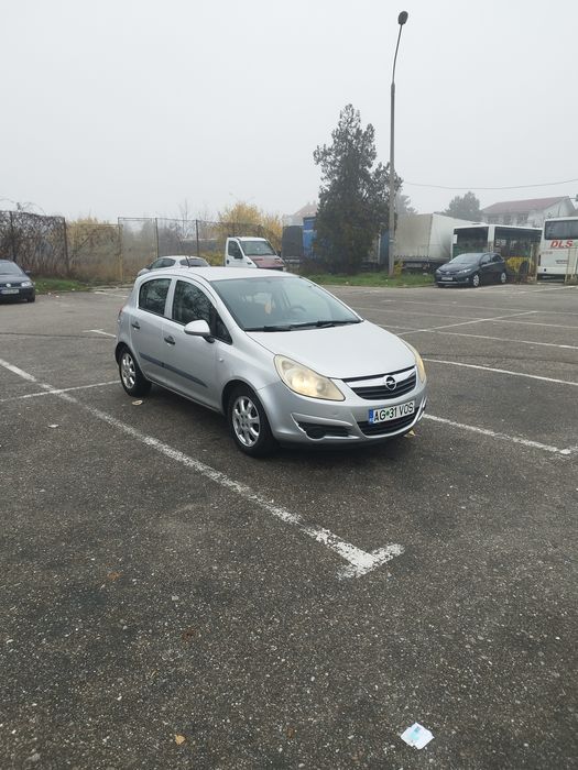 Vând Opel corsa d