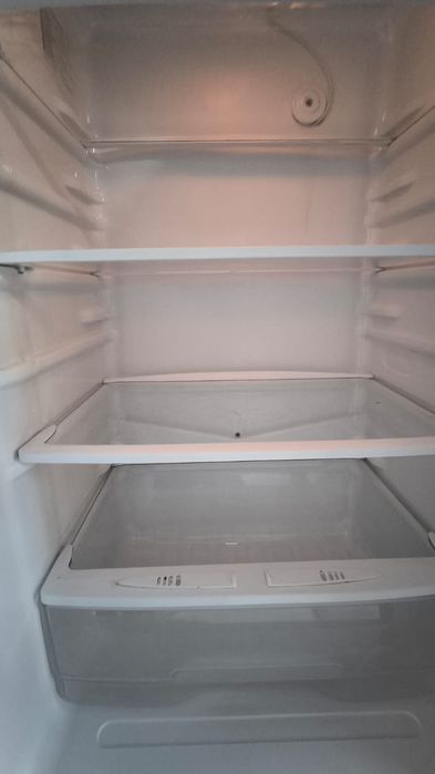 Продам холодильник Samsung
