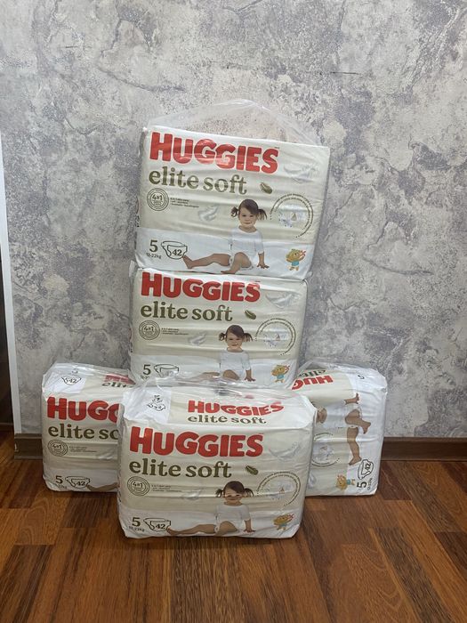 Памперсы Haggies