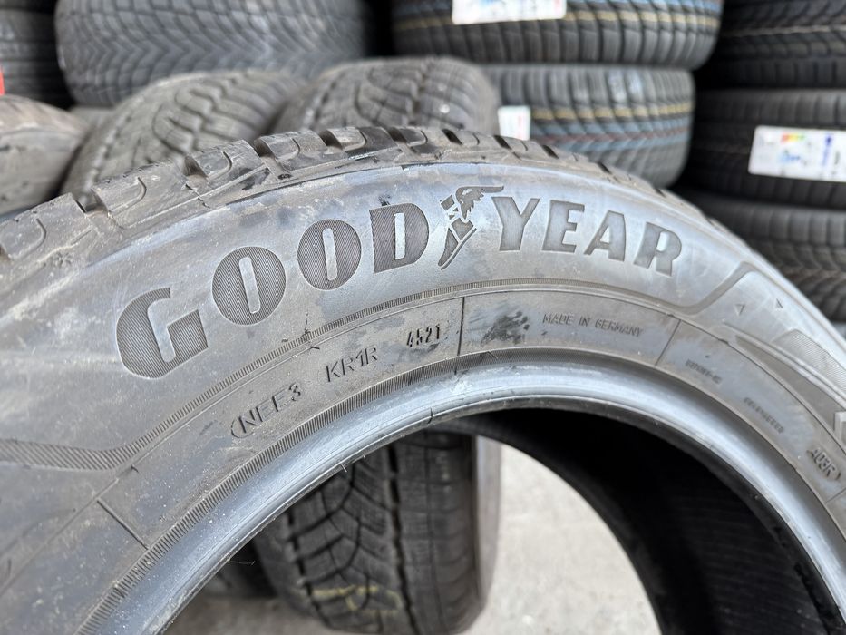 215/65/17 GOODYEAR 4бр