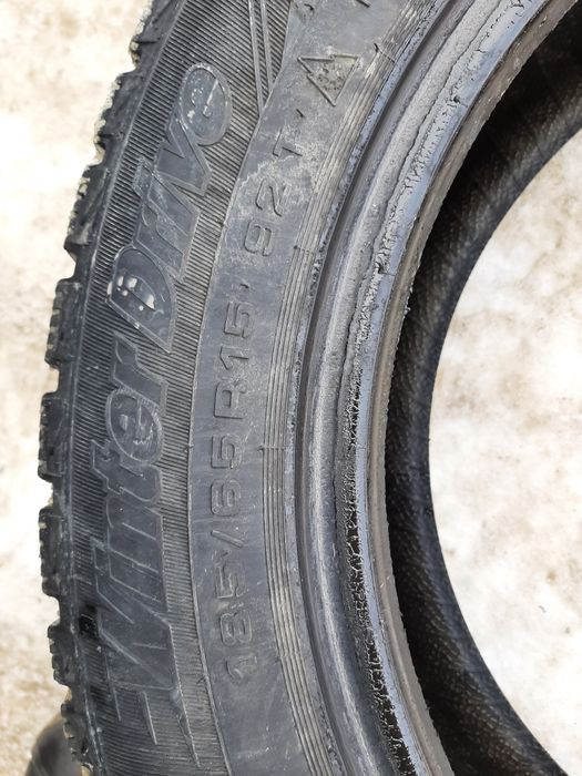 Продам шины липучки R15