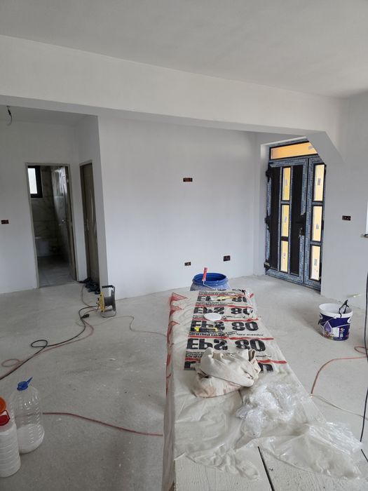 Vand casa noua , situata la 4 km de Tg.Neamt(Topolita)