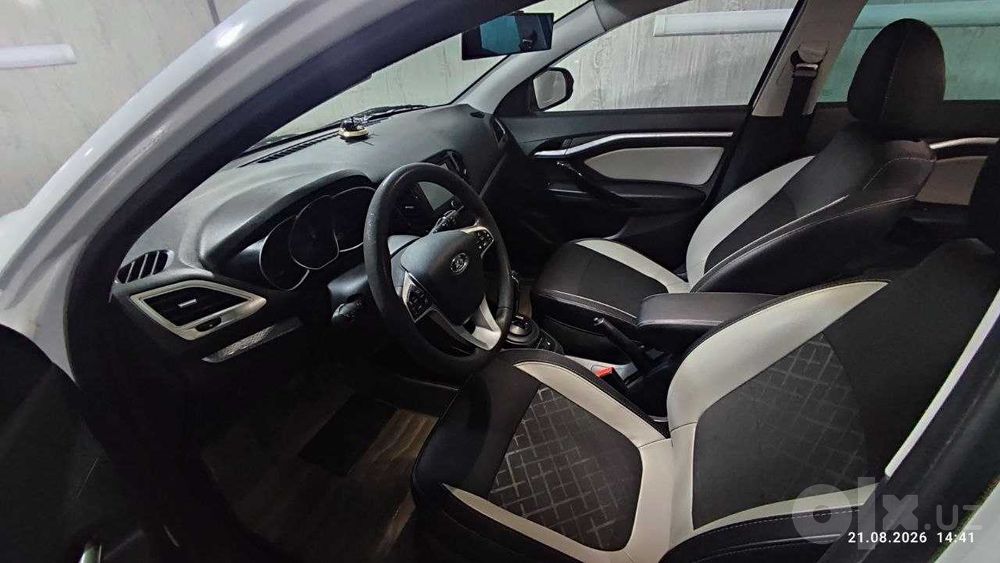 Lada Vesta SW Cross