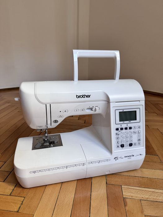 Masina de cusut Brother Innov-is F410