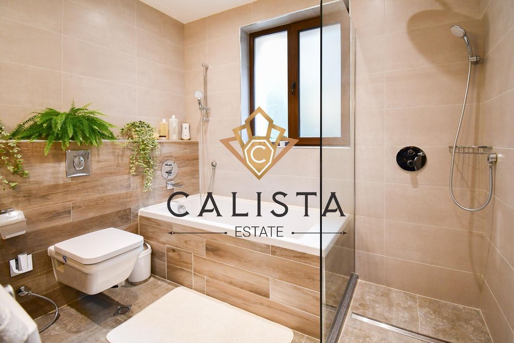 Дава се под наем Тристаен апартамент в София, Център - 100 кв.м за 1095.99 € - Снимка #11