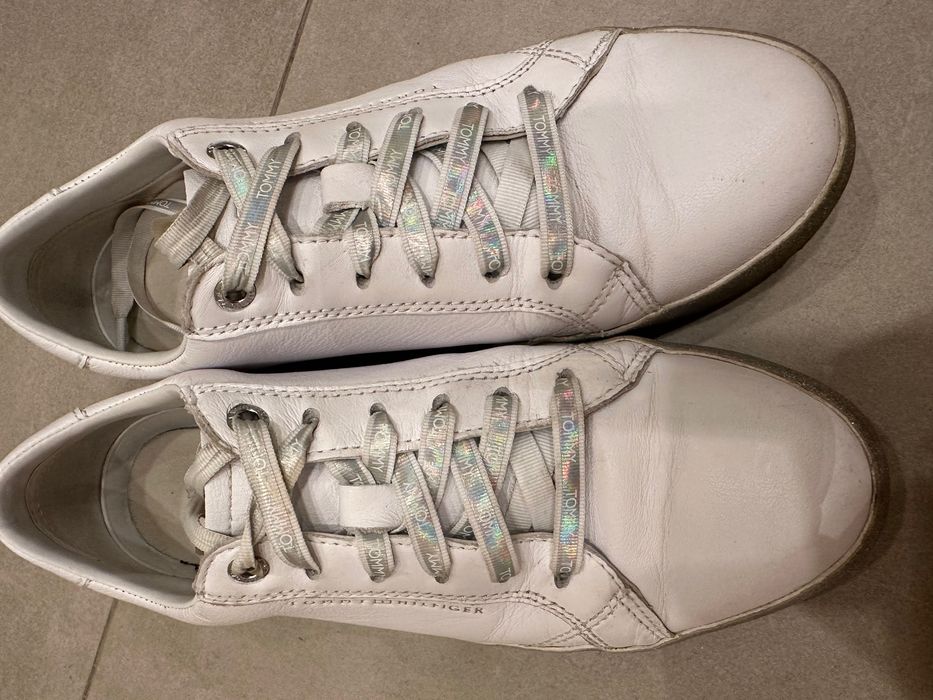 Tommy Hilfiger маратонки