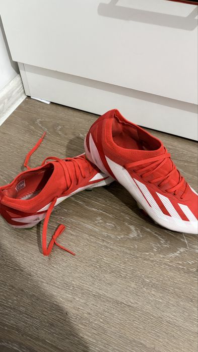 Продам бутсы адидас crazyfast