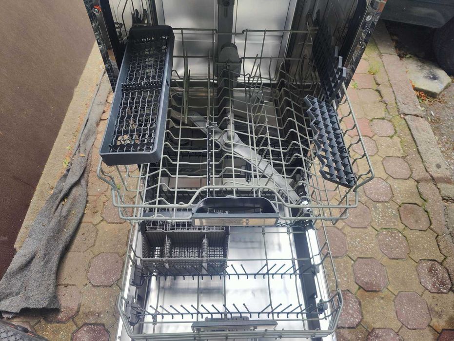 Съдомиялна машина за вграждане GAGGENAU (клас А++) с Гаранция !