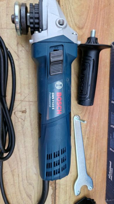 Flex cu variator Bosch GWS 7-115 E