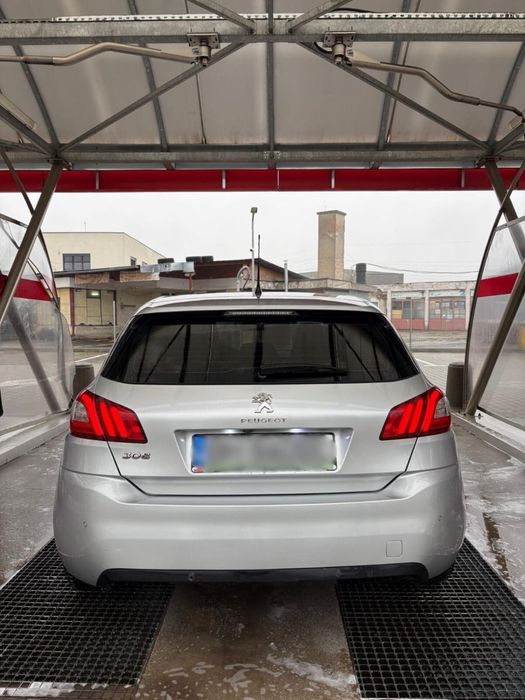 Peugeot 308 1.6THP