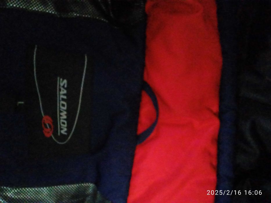 продам   куртку   Саламон  в  отличном  состояние