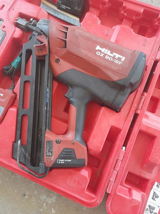 Vand pistol de cuie Hilti GX-90-WF