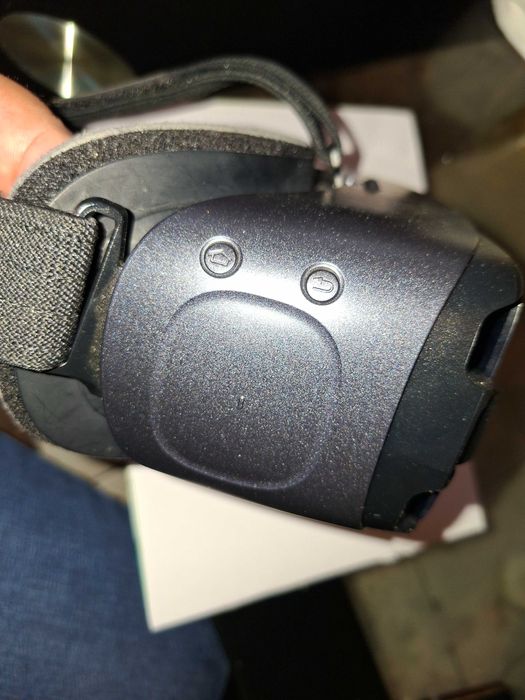 Очила за виртуална реалност самсунг