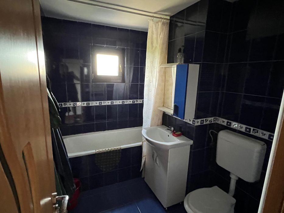 Închiriat apartament