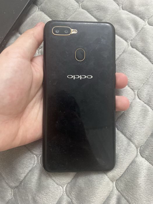 Продам телефон рабочий