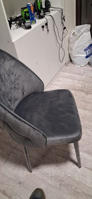 Стулья мягкие новые