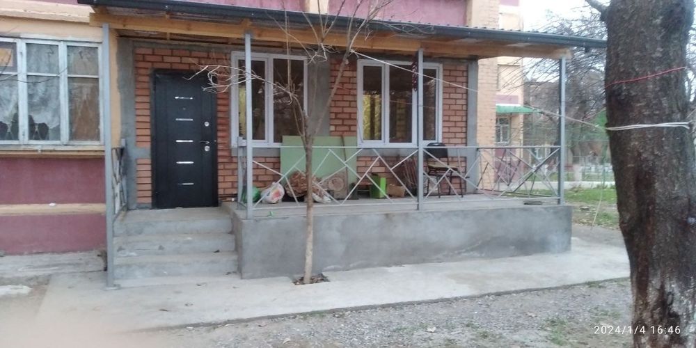 Срочно продаётся 3-комнатная квартира в Чирчике