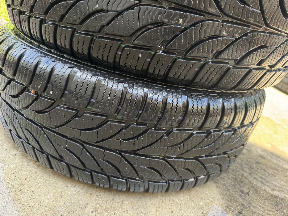 Cauciucuri iarna 205/60 R 16