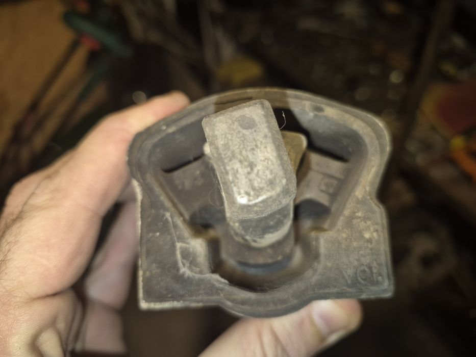 Подушки двигателя и акпп w210