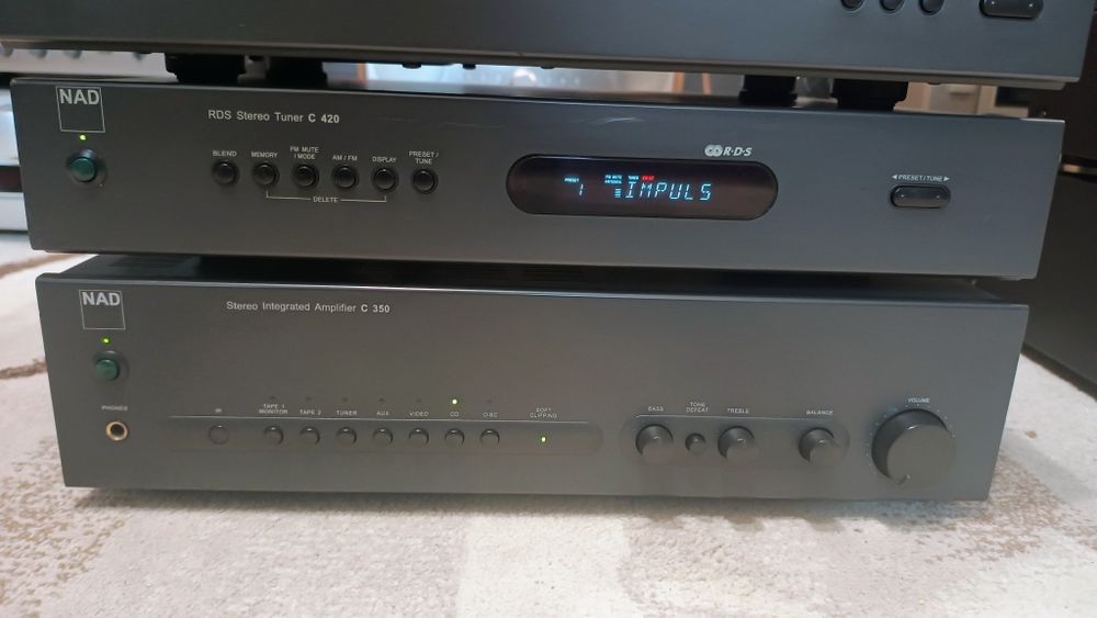 Muzică la NAD top audio