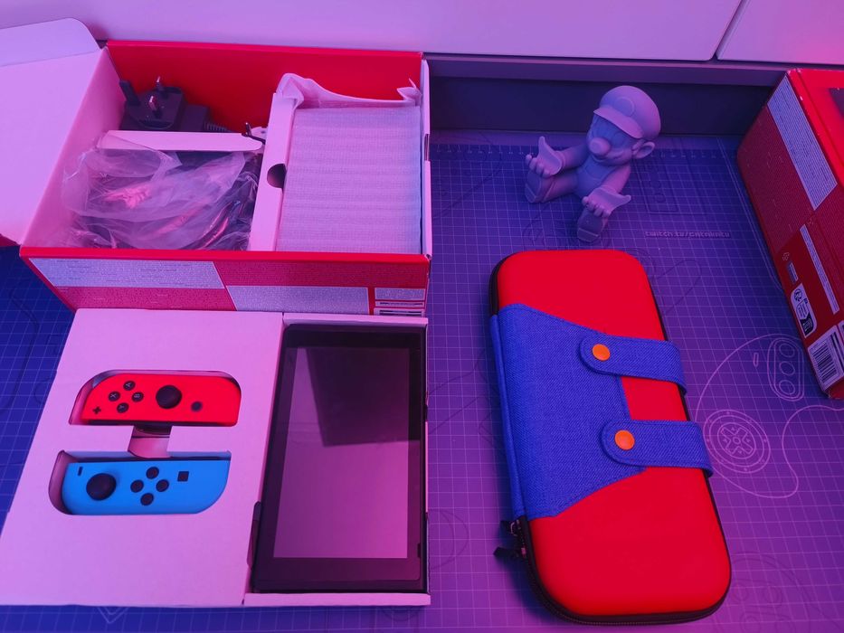 Nintnedo Switch - 256 GB, с emuNAND, Android, Hekate и Armosphere