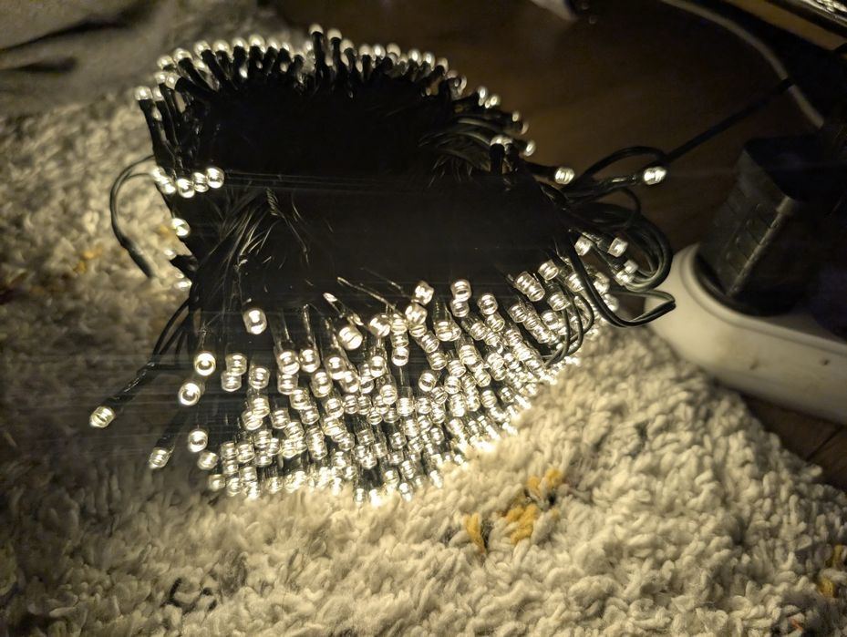 Instalație Led 50M 500 leduri lumină caldă