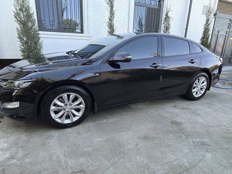 Автомобил MALIBU XL