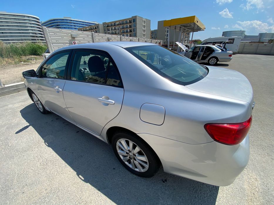 Toyota Corolla car 2007