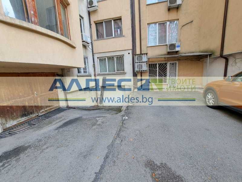 Продава се Многостаен апартамент в София, Витоша - 112 кв.м за 2411 €/кв.м - Снимка #15