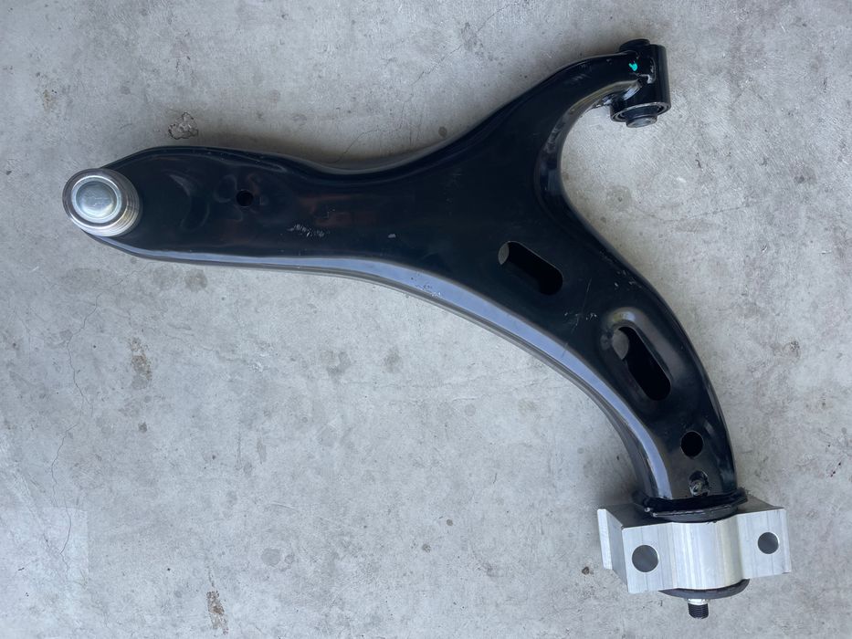 Subaru Outback bs Преден ляв носач