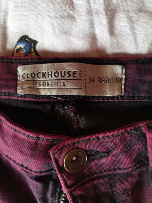 Blugi damă albaștri și vișinii