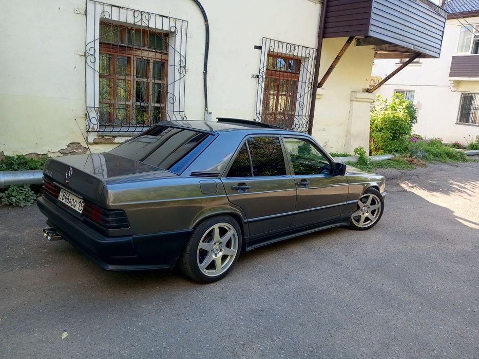 Продам Мерседес 190