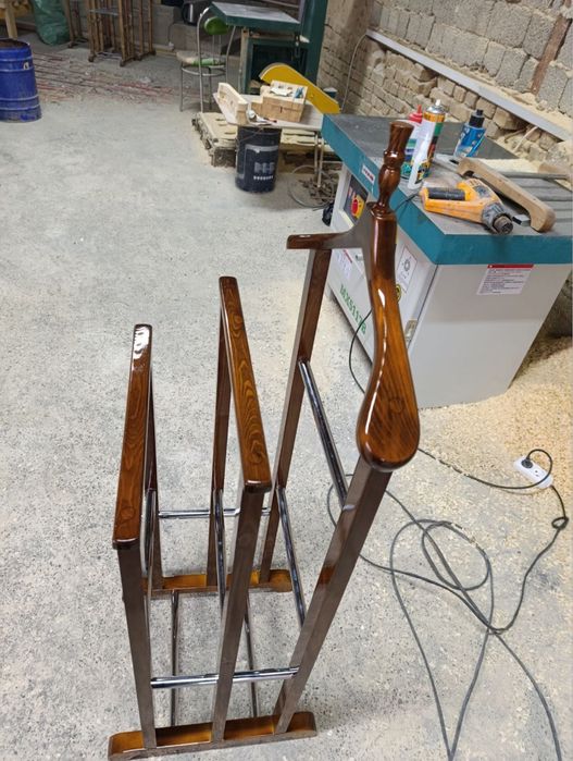 Вешалка для одежды сенйор Вешалка для костюм брюк вишилка напольная