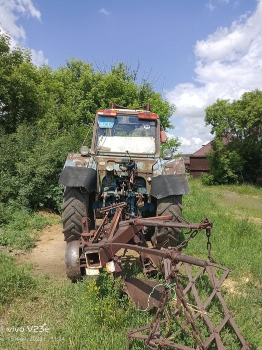 Продам трактор мтз 80