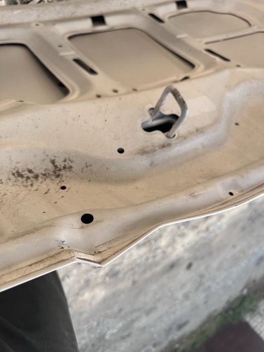 Продам капот hyundai i20