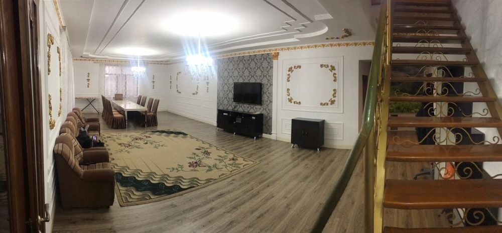 Продам дом в Мерке