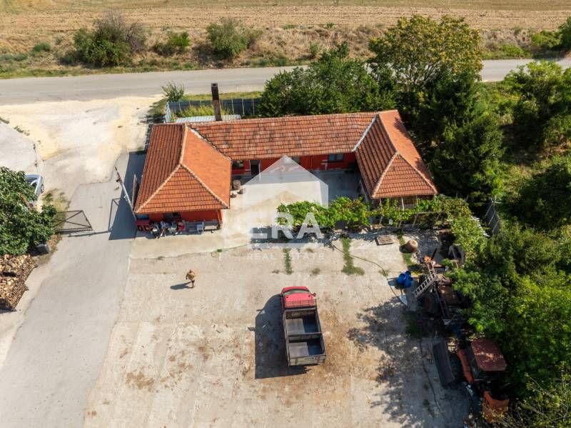 Продава се Промишлена сграда в Русе, в.з. Средна кула - 632 кв.м за 3228 €/кв.м - Снимка #10