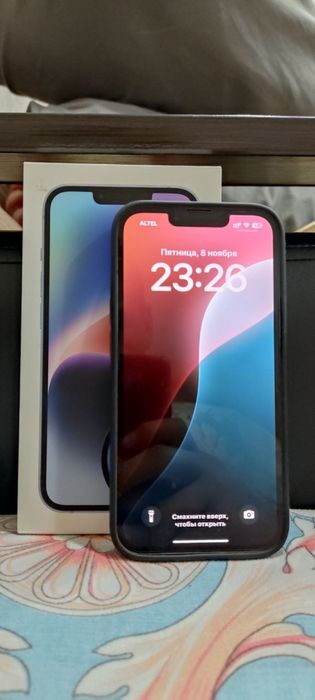 Продам iPhone 14